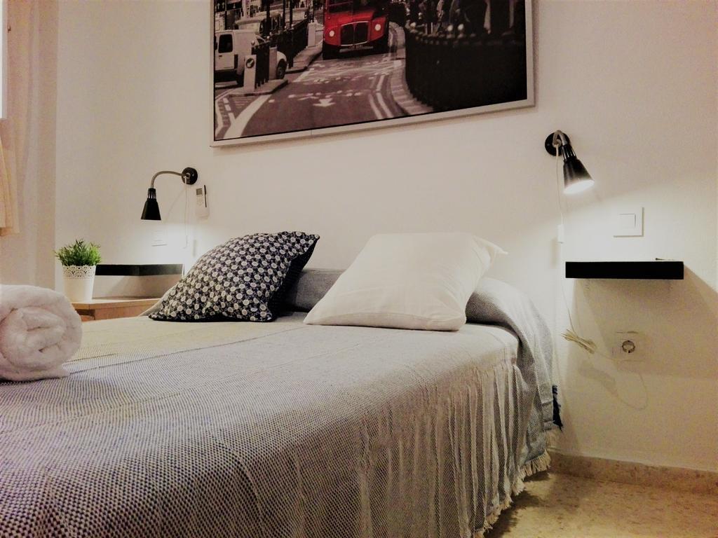 Duplex En Corral De Vecinos San Bernardo Seville